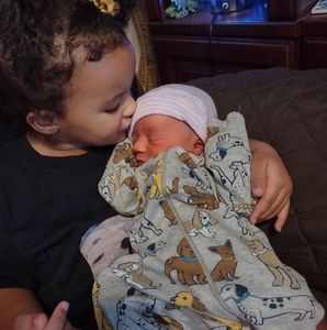 Meet your Posher, Robin